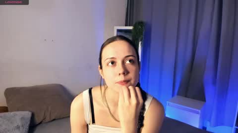 Snapshot of obsidiva chatting on 05.23.26 Elis online show from 05.23.26