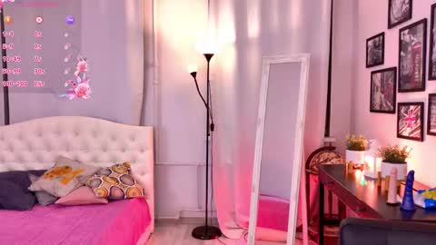 Lana online show from 11.16.25