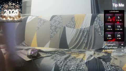 Brad Pitt online show from 01.02.25