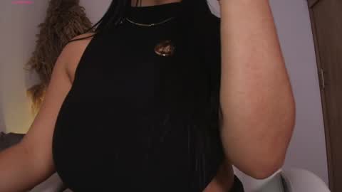 Snapshot of octavia_rouse chatting on 04.25.26 independent model online show from 04.25.26