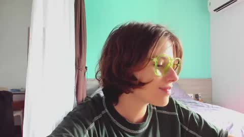 Evie online show from 12.02.24