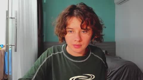 Evie online show from 02.09.25