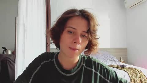 Evie online show from 03.10.25