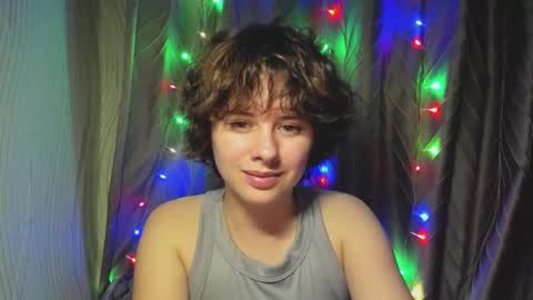 Evie online show from 09.16.25