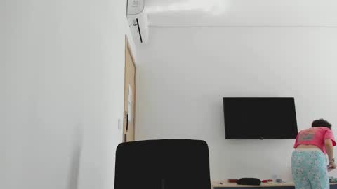 Evie online show from 02.11.26