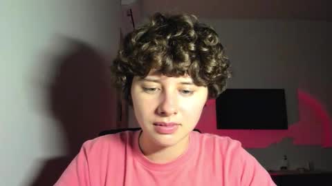 Evie online show from 02.21.26