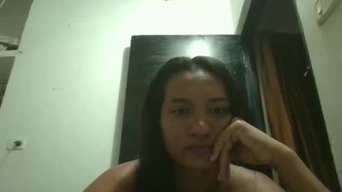 Snapshot of oddetgunez chatting on 05.28.26 oddetgunez online show from 05.28.26