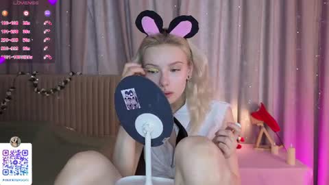 Snapshot of odeliagrace chatting on 06.26.26 Agata online show from 06.26.26