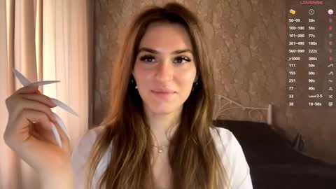 Snapshot of odelinabain chatting on 09.30.25 Mia online show from 09.30.25