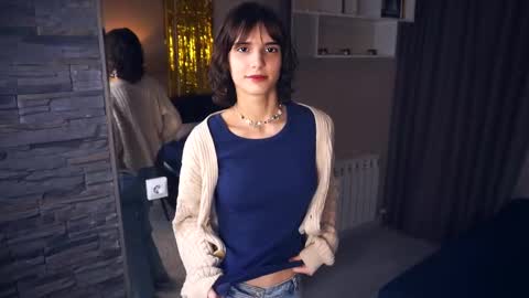 Thea online show from 02.28.25