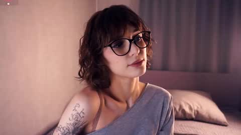 Thea online show from 11.26.25