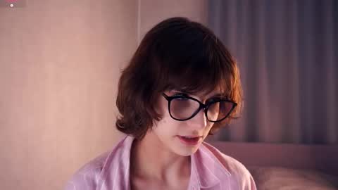 Thea online show from 11.28.25