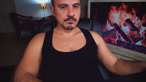 Snapshot of officeman7 chatting on 01.24.25 officeman7 online show from 01.24.25