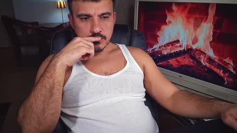 Snapshot of officeman7 chatting on 02.07.25 officeman7 online show from 02.07.25