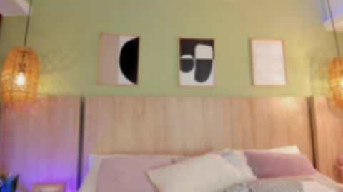 Snapshot of oh_hollyy chatting on 02.20.26 Holly online show from 02.20.26