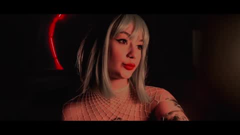 Snapshot of oh_lilith chatting on 12.17.24 your dear Lilith Chapman online show from 12.17.24