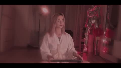 Snapshot of oh_lilith chatting on 09.15.25 your dear Lilith Chapman online show from 09.15.25