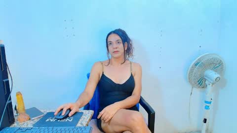 Snapshot of oh_tique chatting on 03.28.26 LU online show from 03.28.26