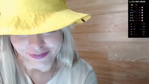 Snapshot of oh_xxxlt4 chatting on 01.11.26 Oh xxxLt4 online show from 01.11.26