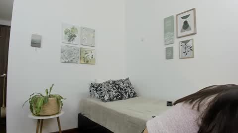 Snapshot of ohanna_ chatting on 02.27.25 ohanna_ online show from 02.27.25