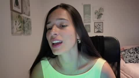 Snapshot of ohanna_ chatting on 02.05.26 ohanna_ online show from 02.05.26