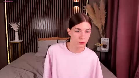 Snapshot of ohh_my_vens chatting on 07.09.26 KAYA. online Tu We Th Fr Sa 0100AM - 0800AM Time zone of Germany Munich online show from 07.09.26