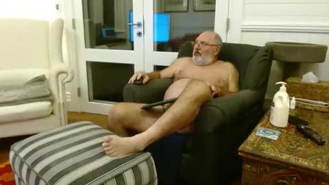 Snapshot of ohjonny55 chatting on 04.23.26 Ohjonny online show from 04.23.26