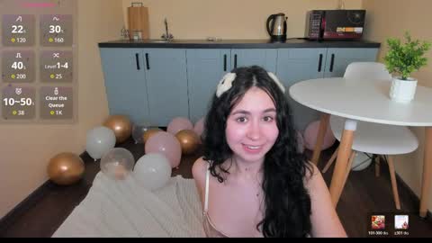 Snapshot of ohminnie chatting on 05.16.26 Maria online show from 05.16.26