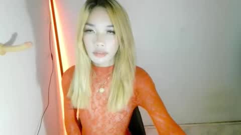 ohmyalessandraxcx online show from 09.19.25