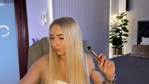 Emma online show from 09.26.25