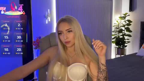 Emma online show from 10.20.25