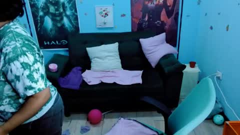 ohmysqueak online show from 05.19.26