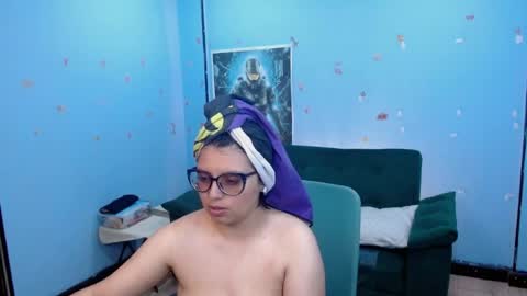 Snapshot of ohmysqueak chatting on 07.14.26 ohmysqueak online show from 07.14.26