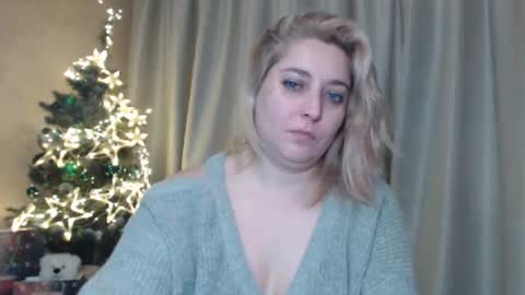 Snapshot of ohsweetiren chatting on 01.04.25 Iren online show from 01.04.25