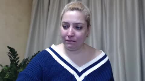 Snapshot of ohsweetiren chatting on 03.01.25 Iren online show from 03.01.25