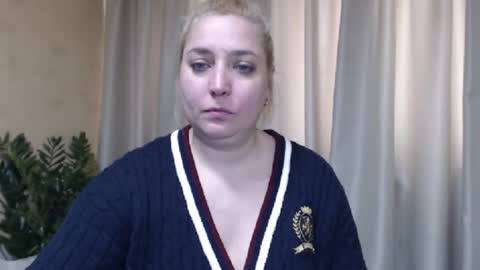 Snapshot of ohsweetiren chatting on 03.15.26 Iren online show from 03.15.26