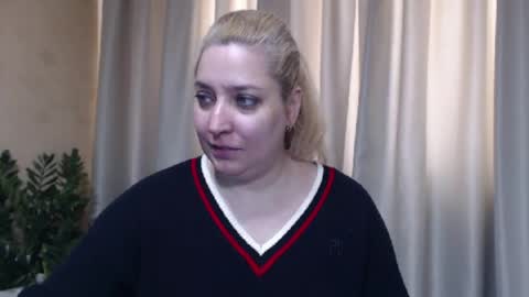 Snapshot of ohsweetiren chatting on 04.05.26 Iren online show from 04.05.26