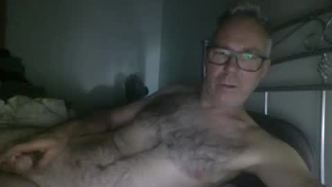 oiledcouple1 online show from 09.26.25