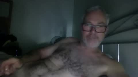 oiledcouple1 online show from 11.30.25