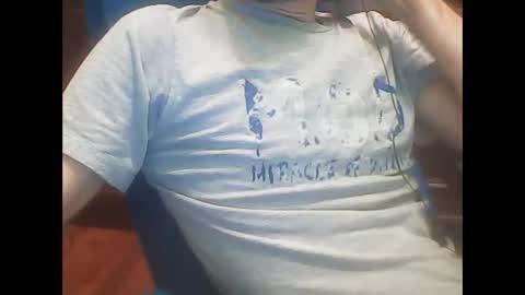 ojosverdess30 online show from 12.21.25