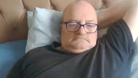 Snapshot of old_fkr chatting on 12.12.24 old_fkr online show from 12.12.24