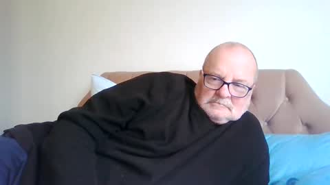 Snapshot of old_fkr chatting on 12.16.24 old_fkr online show from 12.16.24