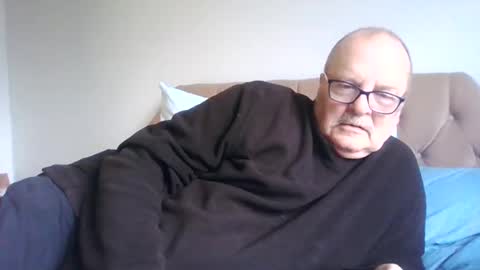 Snapshot of old_fkr chatting on 12.29.24 old_fkr online show from 12.29.24