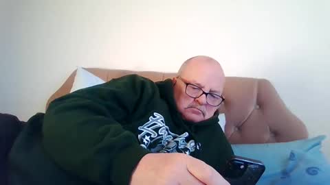 Snapshot of old_fkr chatting on 01.14.25 old_fkr online show from 01.14.25