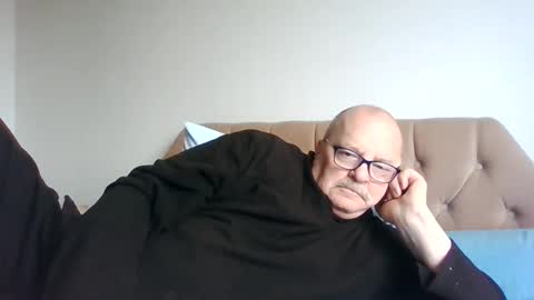 Snapshot of old_fkr chatting on 01.20.25 old_fkr online show from 01.20.25