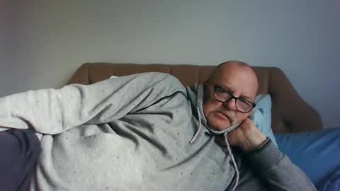 Snapshot of old_fkr chatting on 01.29.25 old_fkr online show from 01.29.25