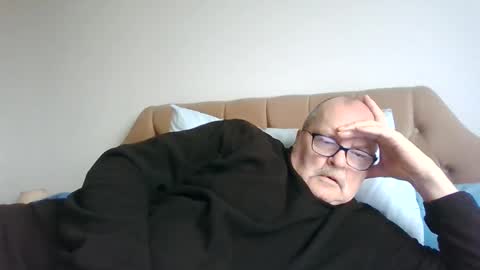 Snapshot of old_fkr chatting on 02.10.25 old_fkr online show from 02.10.25