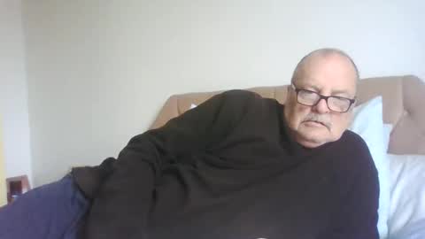 Snapshot of old_fkrr_ chatting on 10.16.25 old_fkrr_ online show from 10.16.25