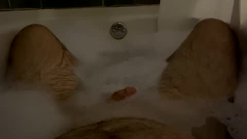 oldbones2 online show from 01.06.25