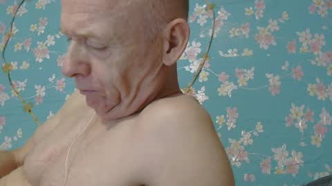 Snapshot of oldbuthorny62 chatting on 06.16.26 oldbuthorny62 online show from 06.16.26
